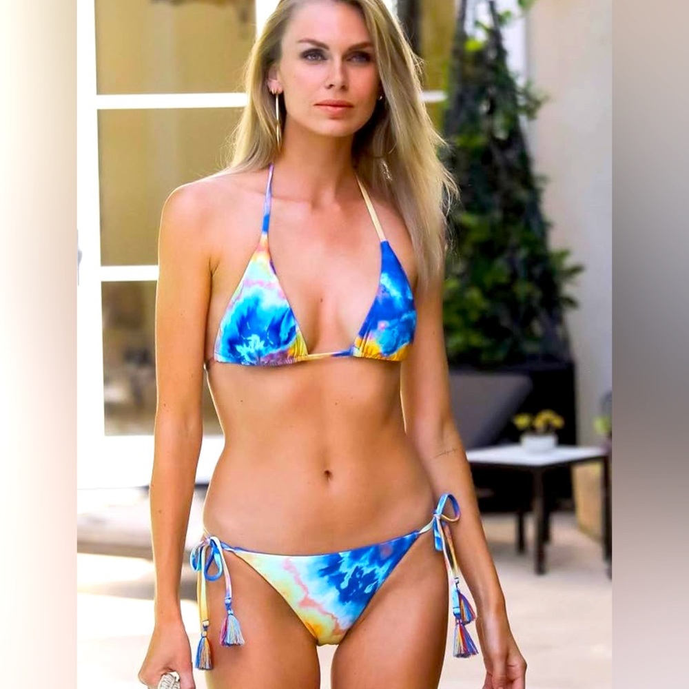 BECCA Tie Dye Reversible Swimsuit | Size Large | NWT, Blue, yellow, rust/ summer